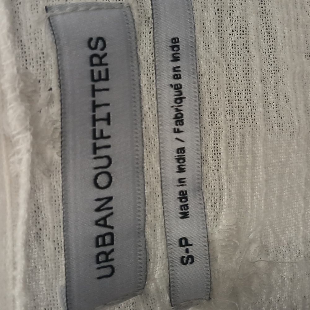 Urban Outfitters Cropped Cotton Gauze Blouse Size Small - Picture 2 of 6